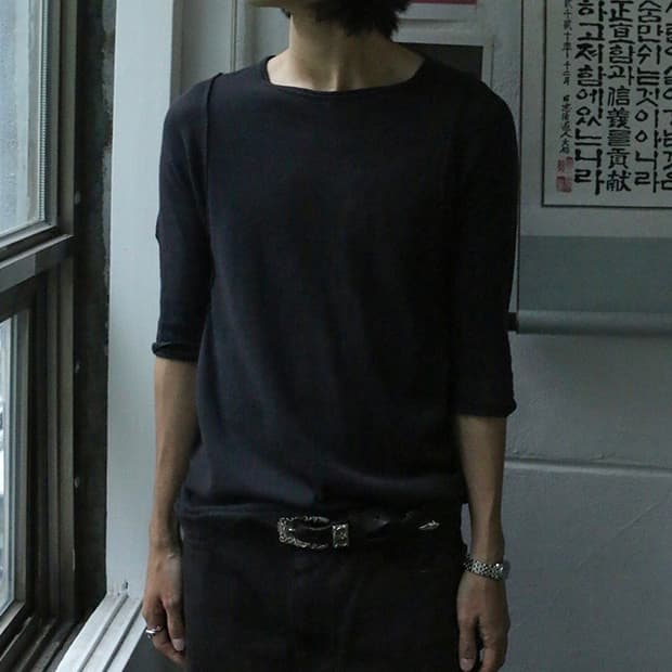 Y’s 블랙 절개 7부 소매 티셔츠