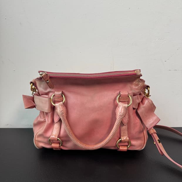 미우미우 비텔로 럭스 사첼 2way백(정품)