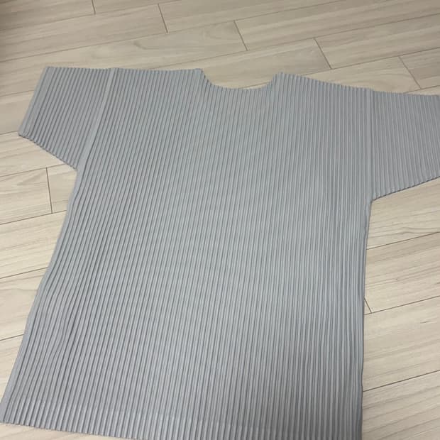 [3] 옴므 플리세 이세이 미야케 반팔 티셔츠 라이트 그레이