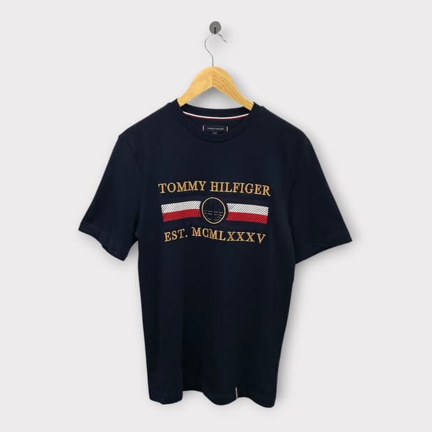  [새상품]타미힐피거 자수 빅로고 라운드 티셔츠 S