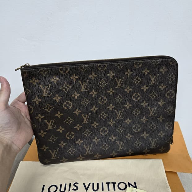 [보증서 정품]루이비통 에튀보야주 클러치백