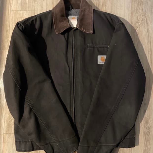 칼하트 j01 blk 40 사이즈