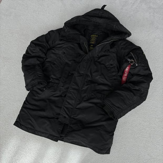 알파인더스트리 N3B 블랙 패딩 코트 100-105