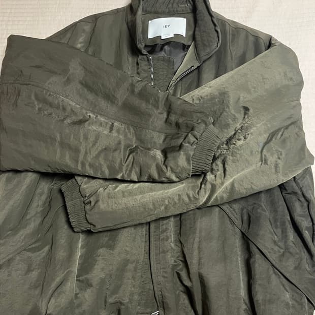 IEY 와이드 카라 점퍼 카키 L