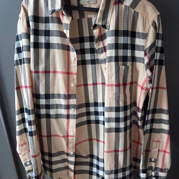 버버리 브릿 노바 체크 긴팔 셔츠