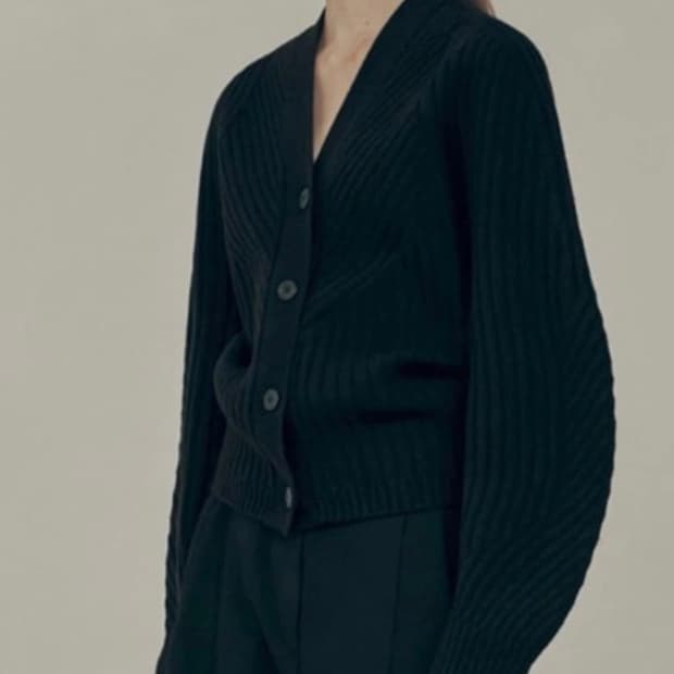 로우클래식 홀 가먼트 가디건 새상품 블랙