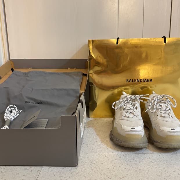 발렌시아가 트리플s