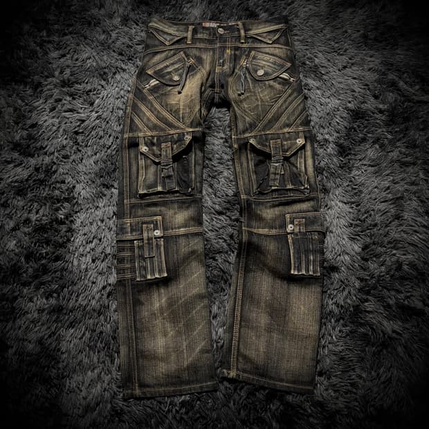 JEANS DE ART 옐로우 워싱 멀티포켓 백 윙자수 데님 카고팬츠