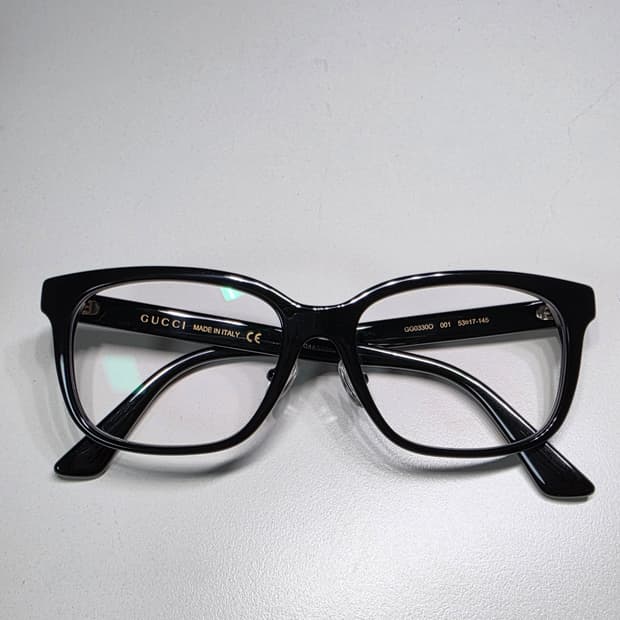 구찌 GG 마몬트 뿔테 안경