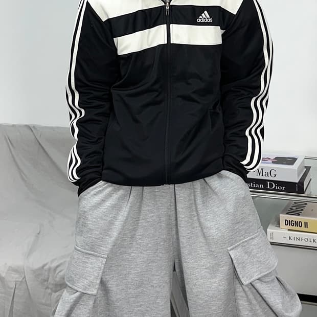 아디다스 블랙 화이트 범고래 트랙탑 져지 105