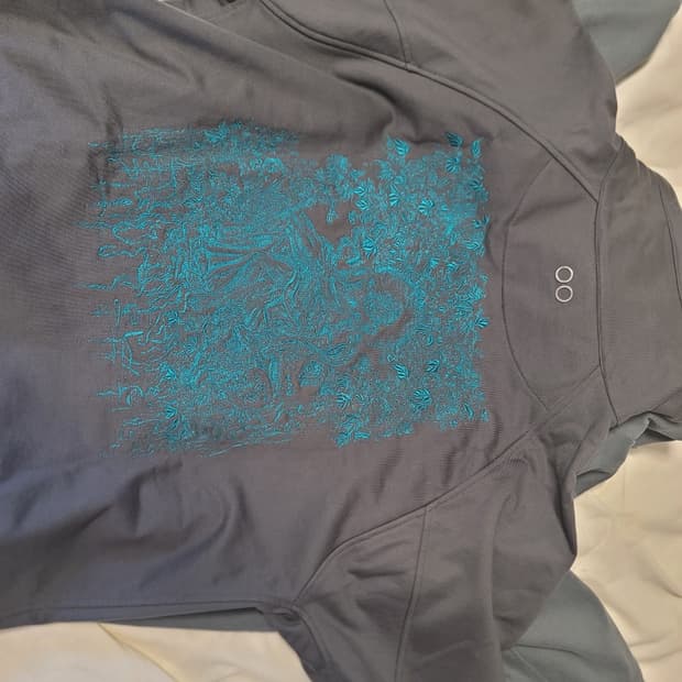 송지오 옴므 자수 하이넥 48사이즈 