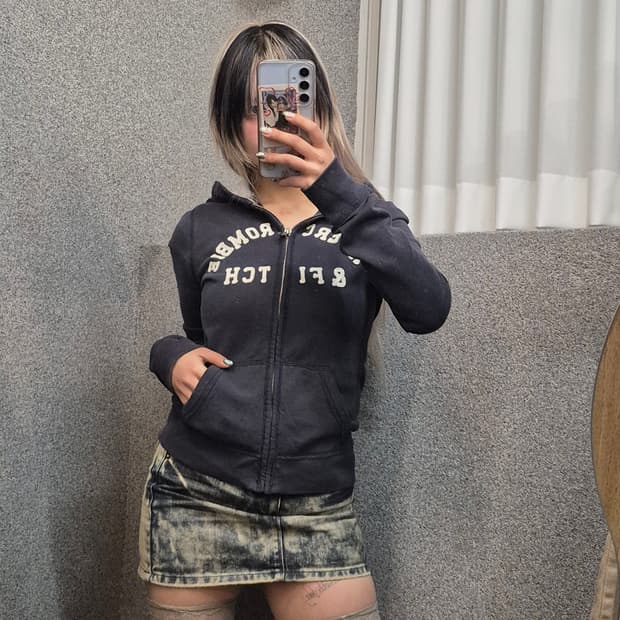 ABERCROMBIE HOODIE ZIPUP 