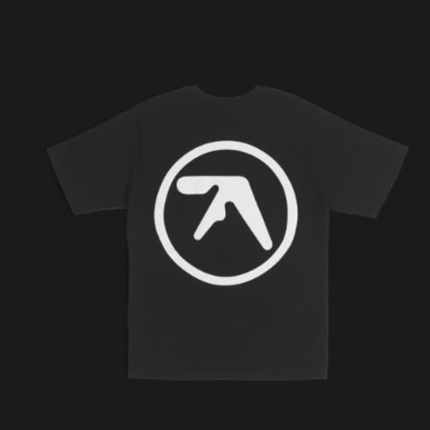 Aphex twin 백로고 반팔 S