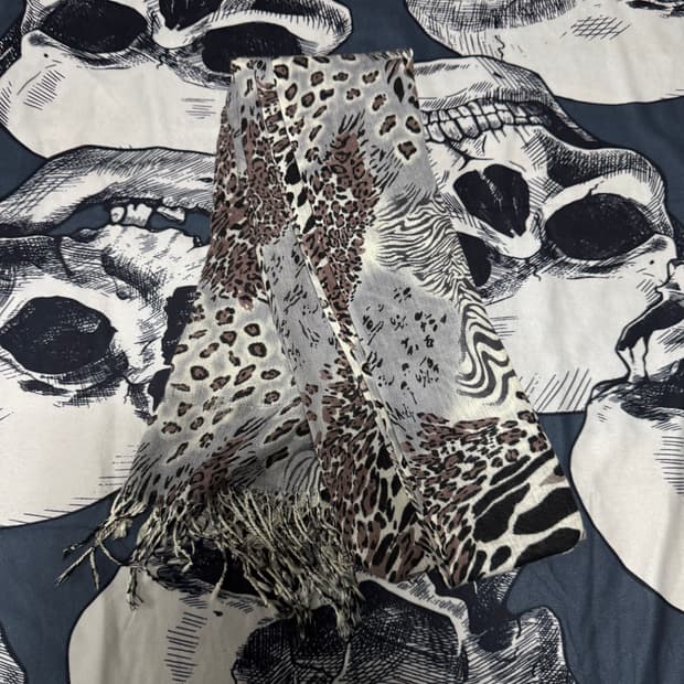 메트로시티 머플러 190x65 