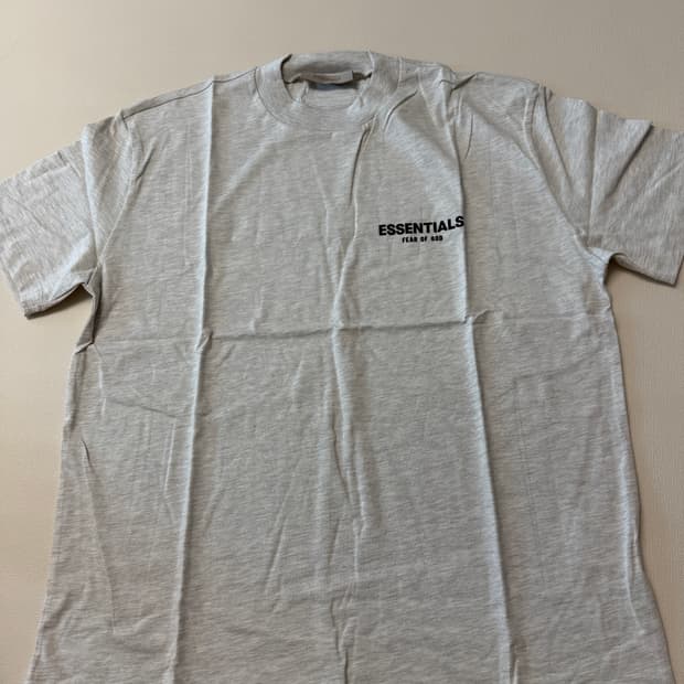 에센셜 라이트오트밀 티셔츠 M