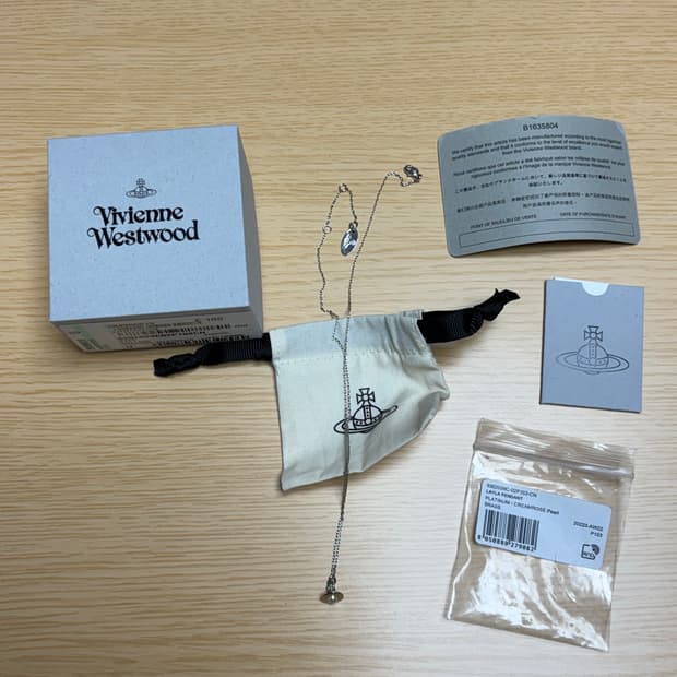 정품) 비비안웨스트우드 Layla 목걸이