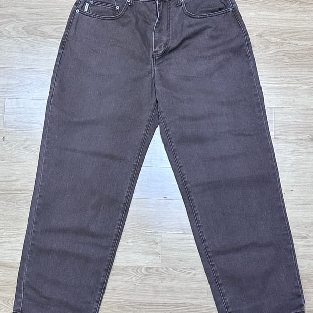 디스이즈네버댓 릴렉스드진 브라운 색상 L사이즈