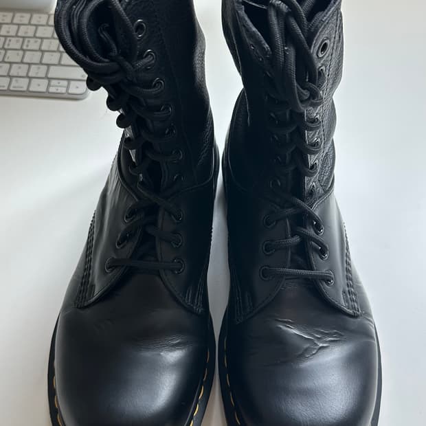 [270]닥터마틴X메종마르지엘라 1490/1461