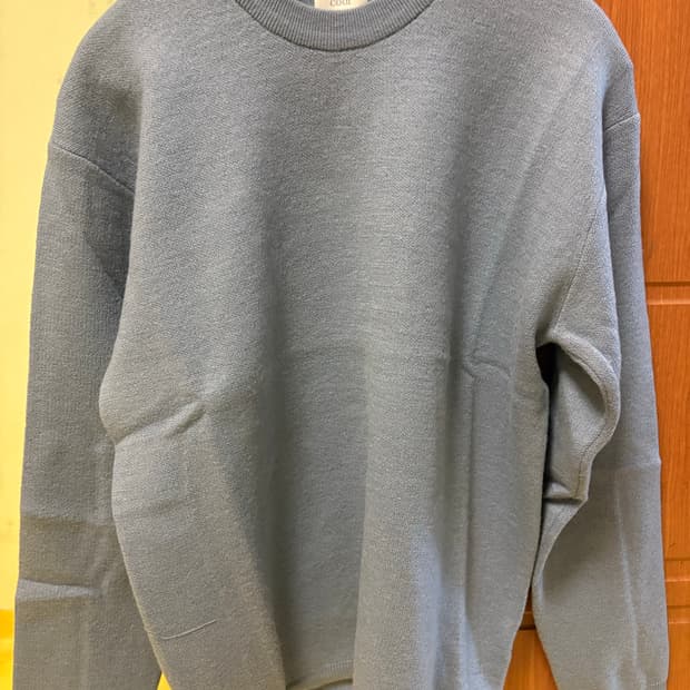 쿠어 소라색 니트