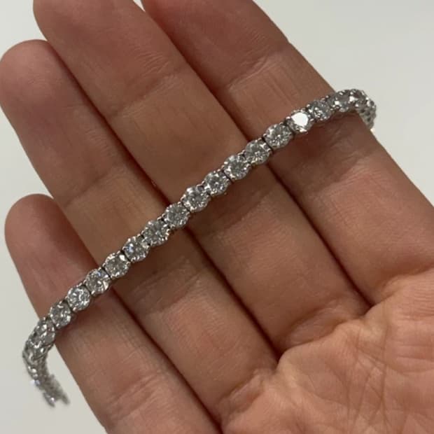 18k 3부랩다이아테니스팔찌 19.5cm