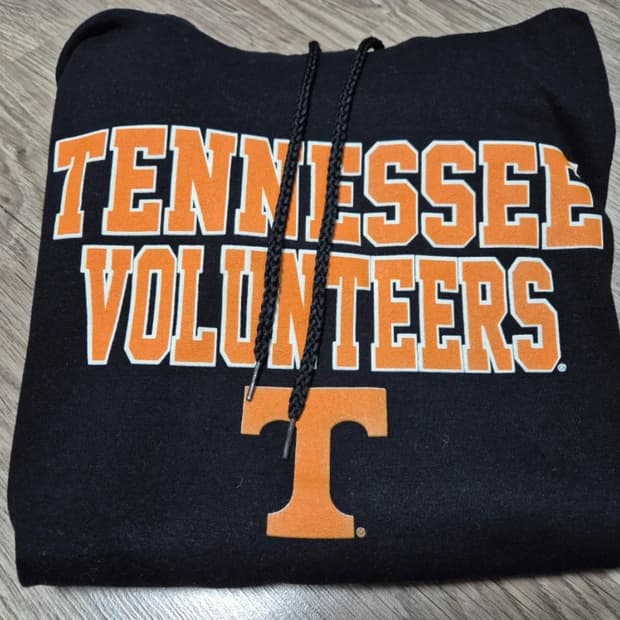 [M] Hanes 블랙 후드티