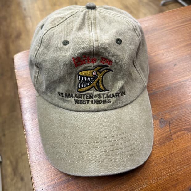 빈티지 세인트마틴 Bite Me 트러커캡