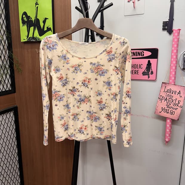 Beige Flower Pattern Long Sleeve