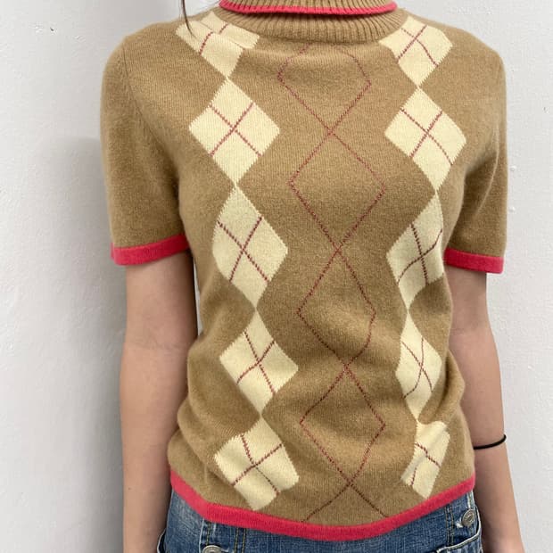 앙고라 프레피 아가일 하프 니트