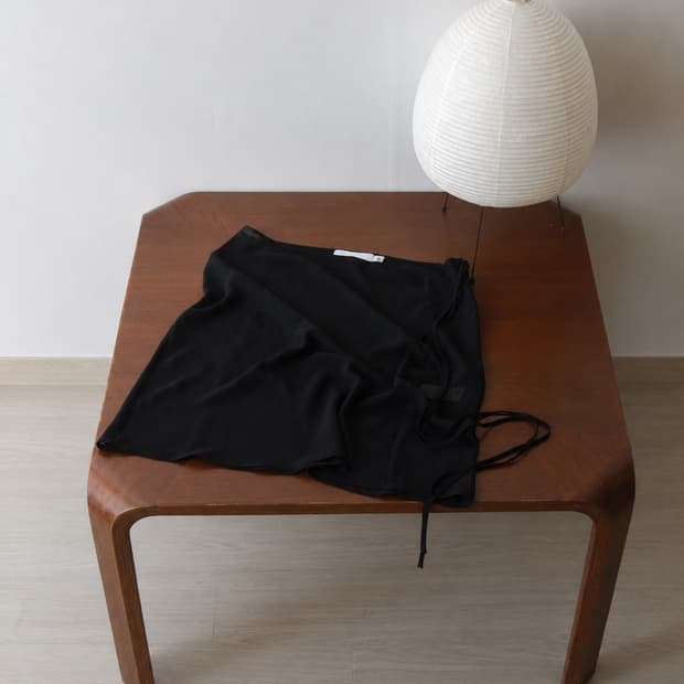 Low Classic Sheer Layered Skirt