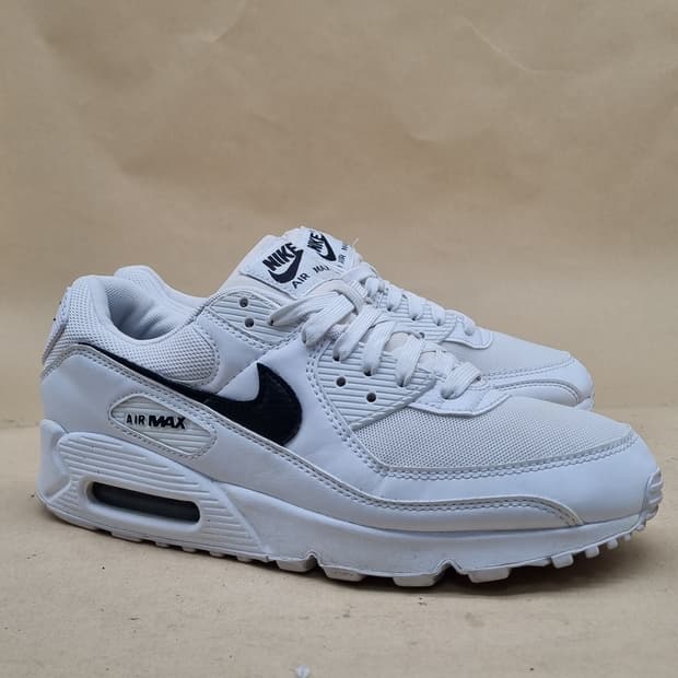 나이키 에어맥스 90 트리플화이트 270