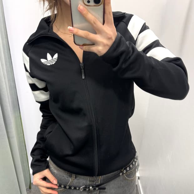 아디다스 블랙 트레포일 트랙탑 져지