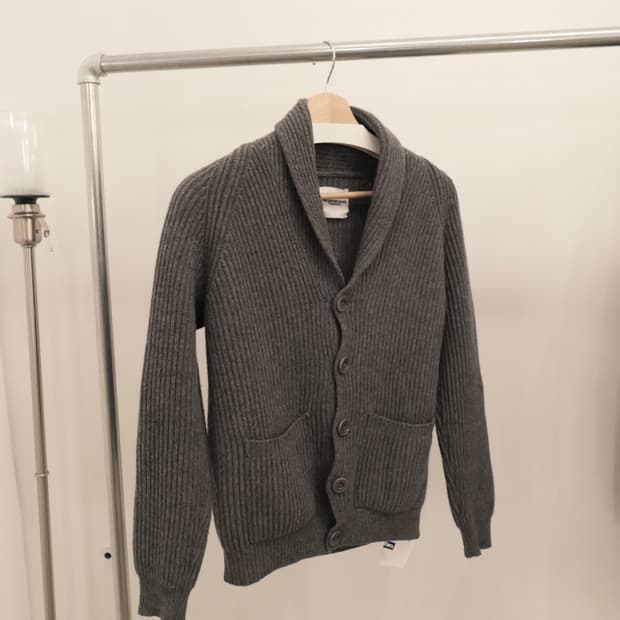 타카히로 미야시타 더 솔로이스트 숄카라 가디건