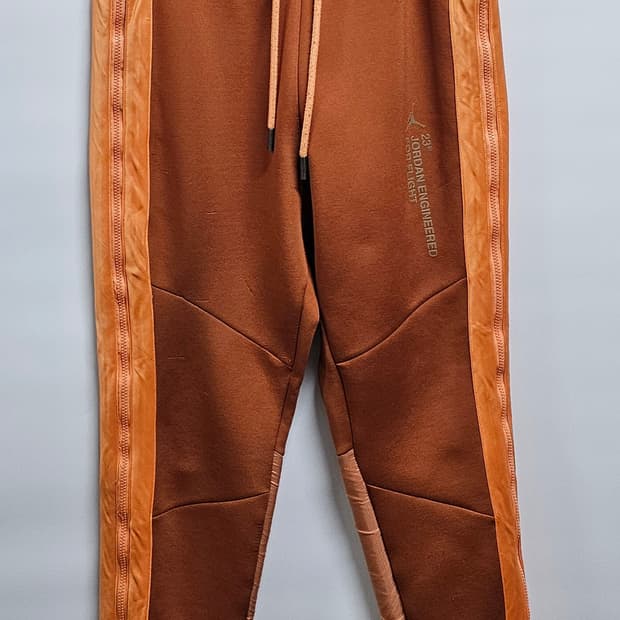 나이키 조던 엔지니어드 플리스 팬츠 M