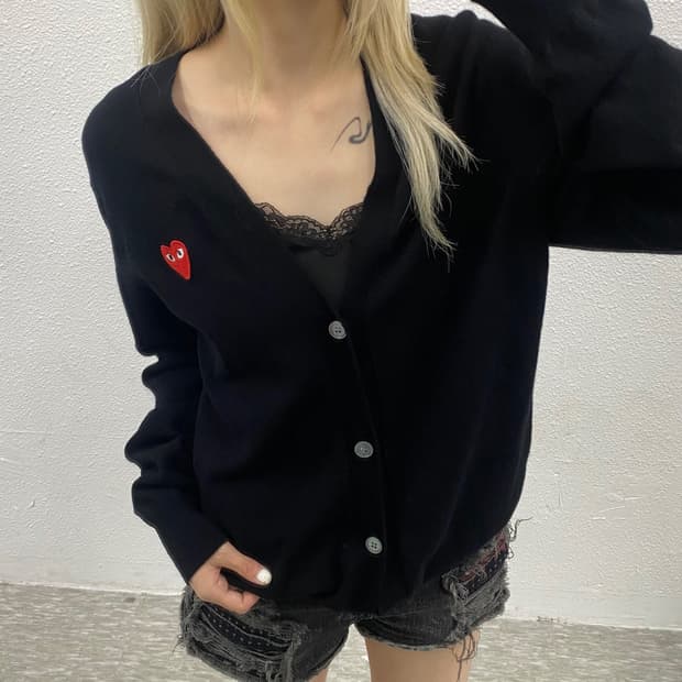 꼼데가르송 레드와펜 블랙 가디건 L
