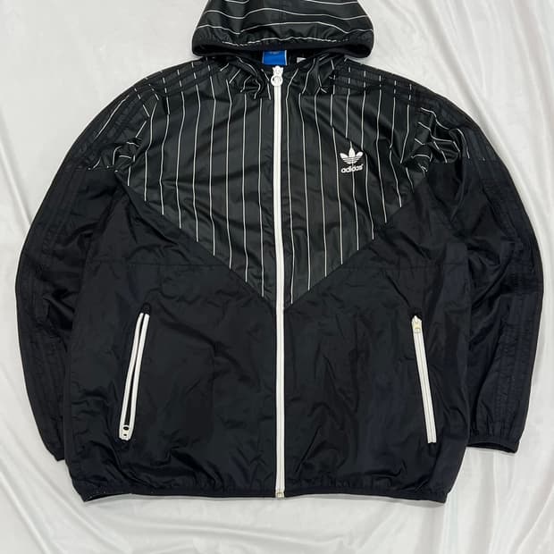 (XL) 아디다스 오리지날 삼선 스트라이프 우븐 바람막이