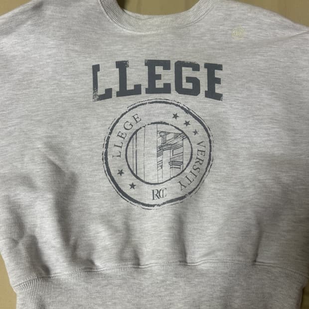 렉토 크롭 맨투맨