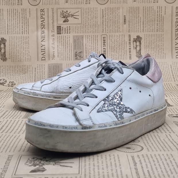 골든구스 화이트 스니커즈 글리터 37 240