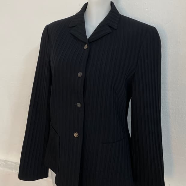 살바토레 페라가모 플리츠 자켓