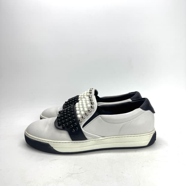 260) FENDI 펜디 칼리토 스터드 슬립온 스니커즈