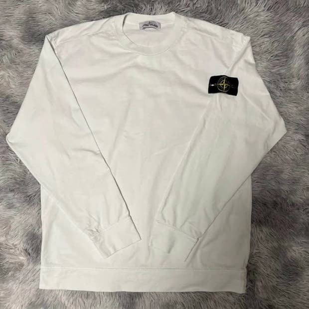 스톤 아일랜드 롱슬리브 XL