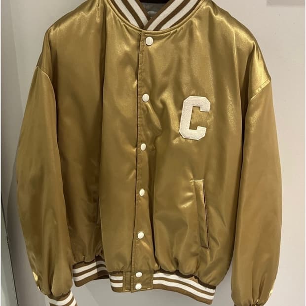 셀린느 봄버 자켓 36