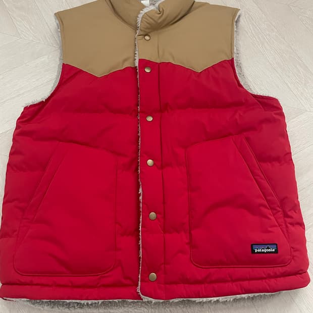 파타고니아 리버시블 비비 다운 베스트 L