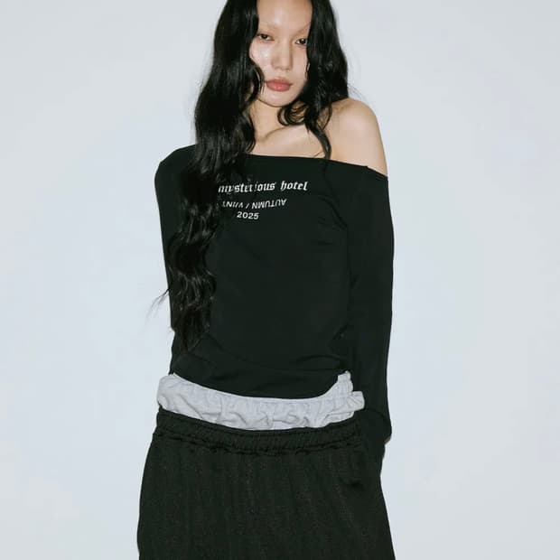 미스테리어스호텔 오프숄더티 블랙