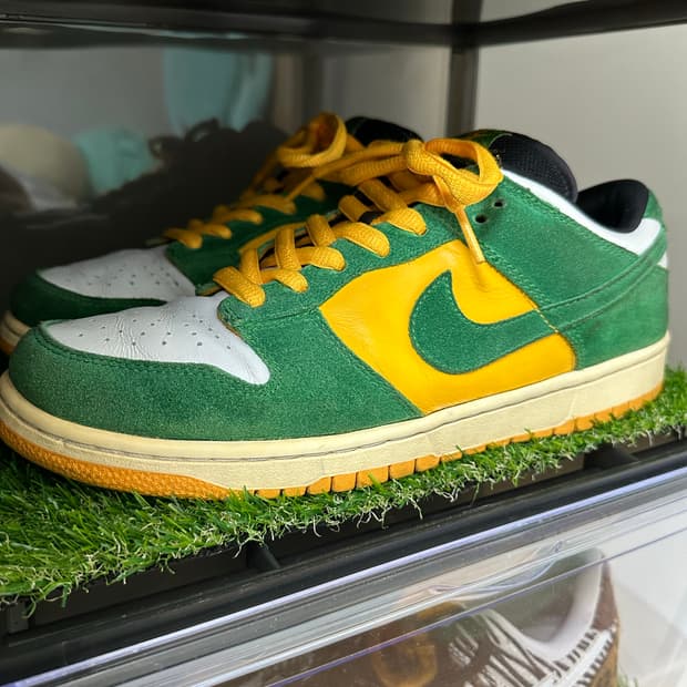 나이키 SB 덩크 로우 벅스 2003 285