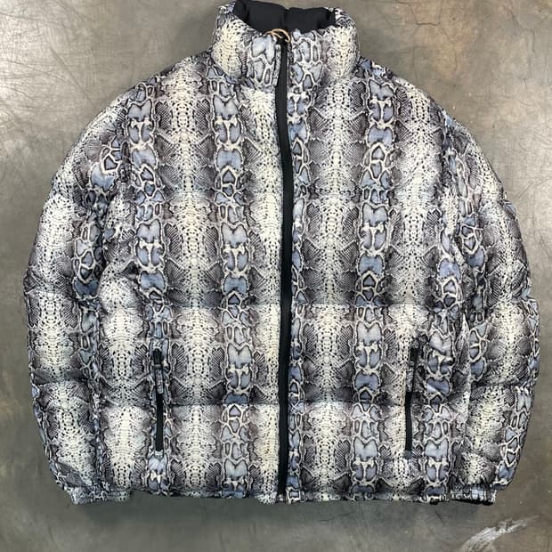 스컬프터 뱀피 리버시블 패딩