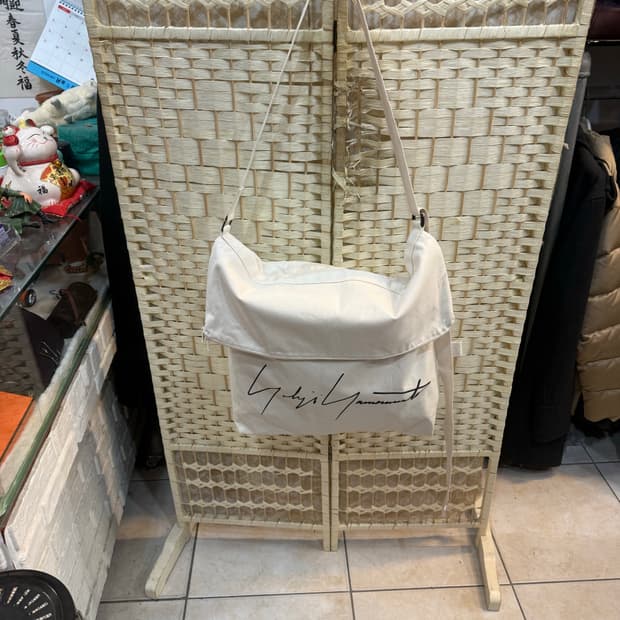 정ㅂ붐 요지야마모토 캔버스 크로스백 팝니다