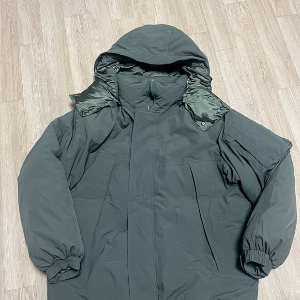 세컨모놀로그- 몬스터 숏 덕 다운 헤비 후드 파카/숏패딩 카키색