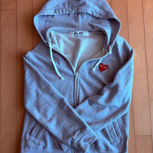 꼼데가르송 그레이 후드집업 m사이즈(95)