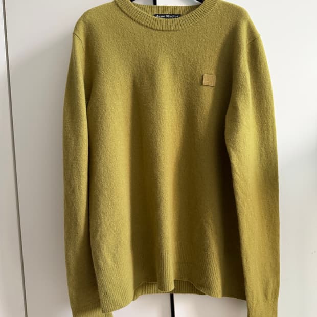 아크네 스튜디오 니트 