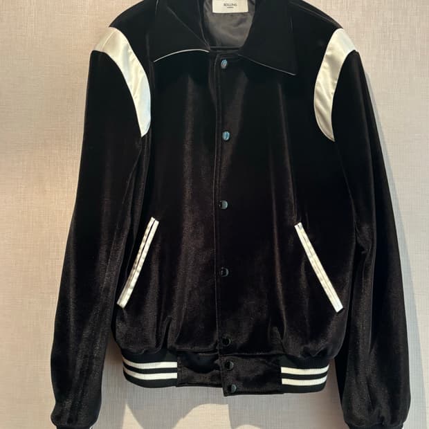 ROLLING STUDIOS VELVET VARSITY M